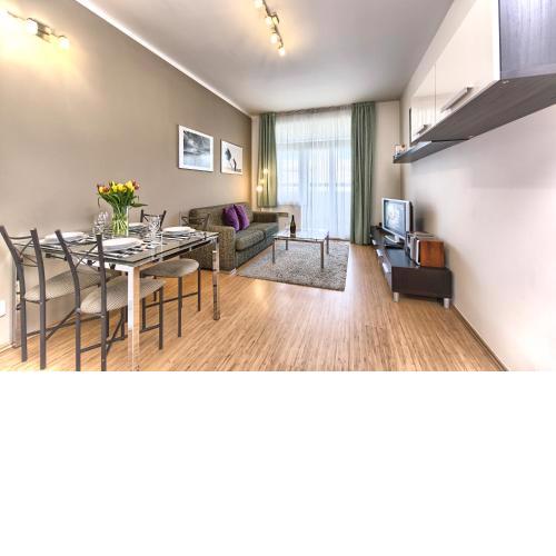 Ostrovni 7 Apartments