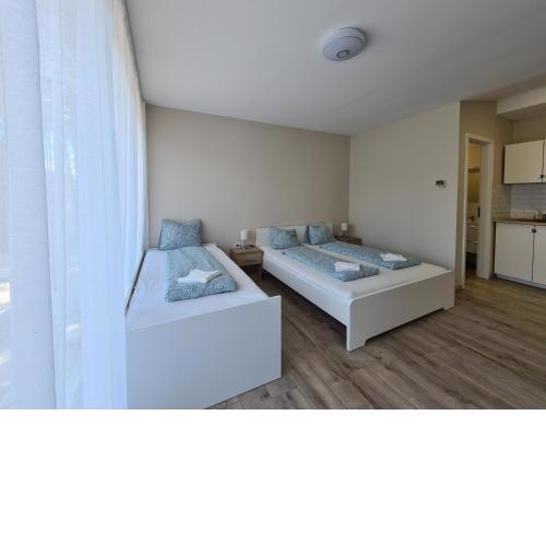 Öt Fenyő Apartmanház