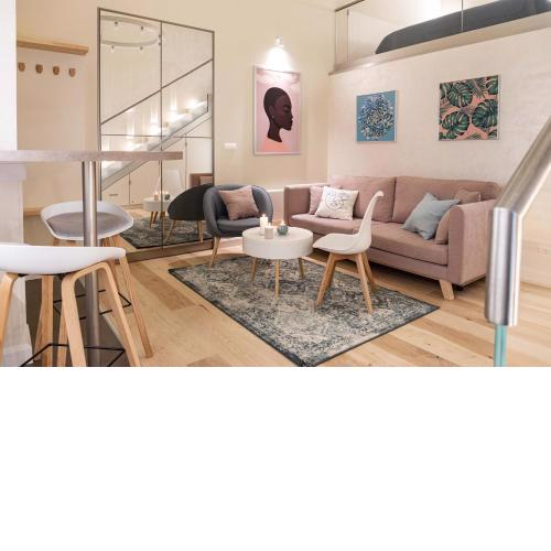 Ozone One Apartment