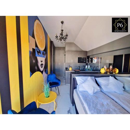 P6 Apartament Mini Light Black
