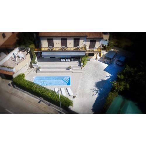 Pablo apartment with Pool