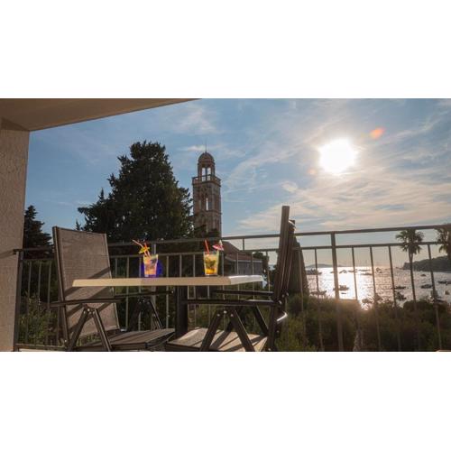Palm beach apartments