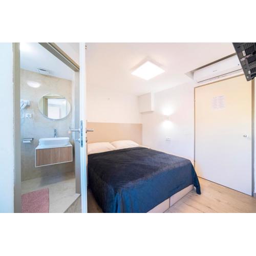 Pamer Studio Apartment 05, 4th floor, no elevator