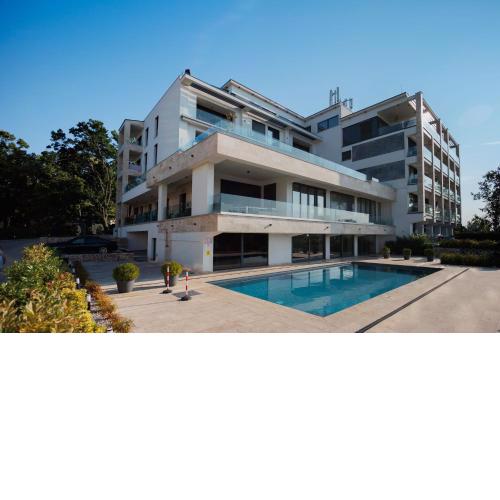 Panorama Corner Residence - Pool, Sauna, Parking