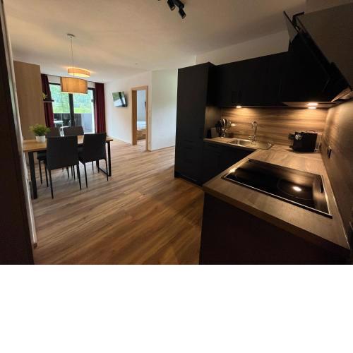 Panorama Peak Apartment