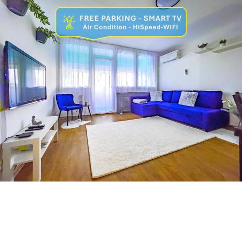 Panoramic 2BR Home-FREE Parking-AC-TOP Floor