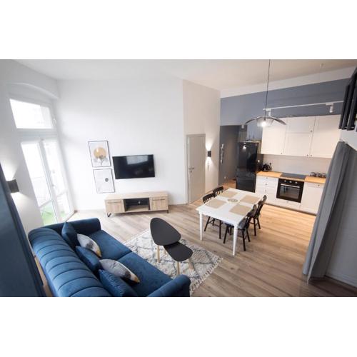 Panoramic Terrace, Family-Friendly, 1min to Square