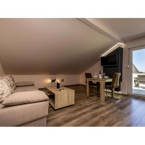 Pansion Belvedere - One Bedroom Apartment with Terrace Vespera