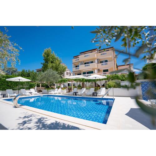Pansion Villa Bok