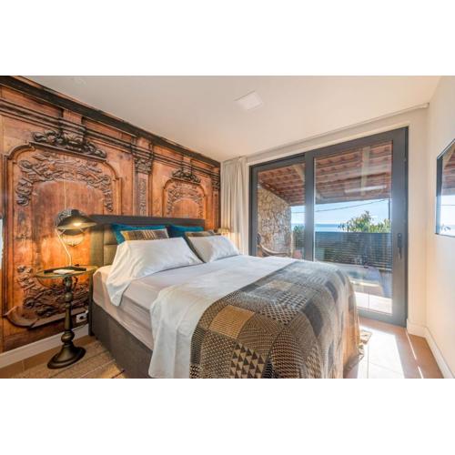 Paradiso Apartment with Private Jacuzzi and Terrace