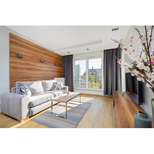Park Apartamenty Mariacka Szczecin z Parkingiem by Noclegi Renters