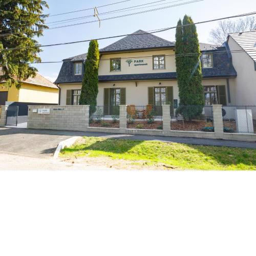 PARK Apartmanok