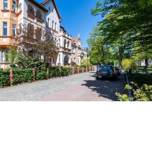 Park Apartment (Parkowy) Happy Hours
