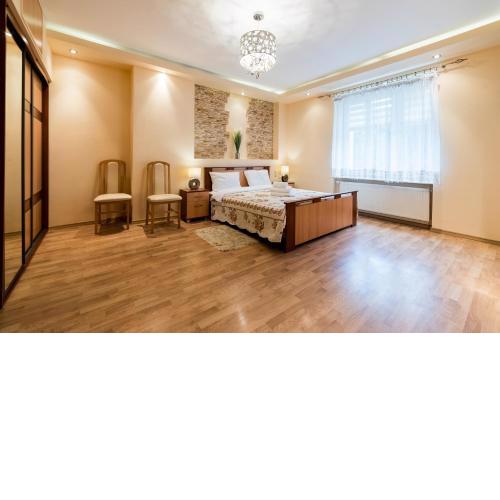 Park Kasprowicza Spacious Apartment