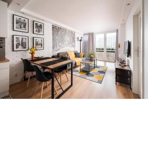 Park Mirowski Stylish Apartment