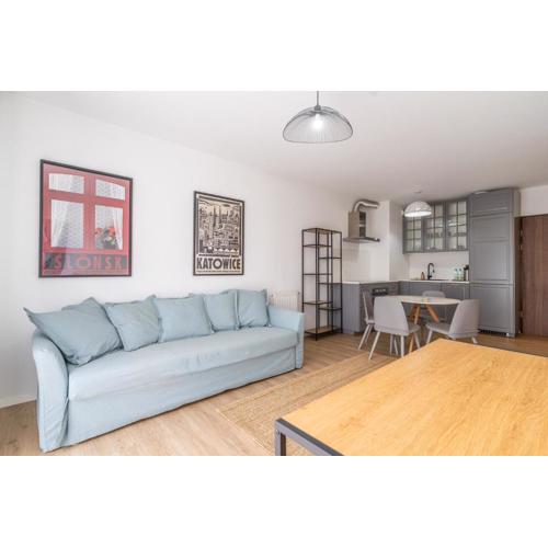 Park Śląski Charming Apartment by BookingHost
