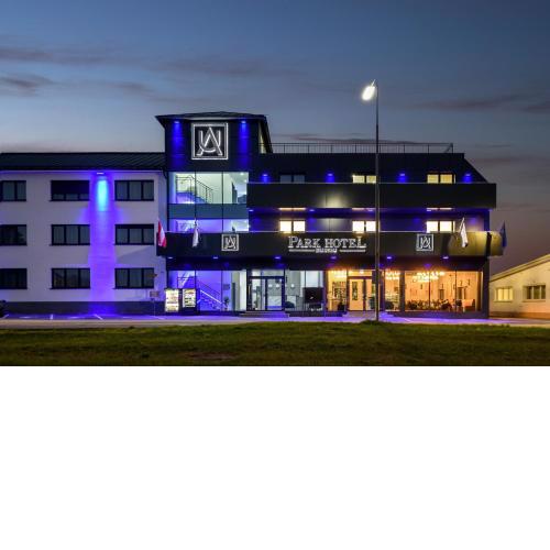 PARKHOTEL BRAUNAU - 24 Stunden Self Check-IN