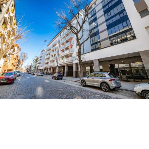 ParkWest Luxury