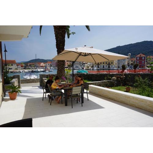 Pascal Villa 7 nights 1 free