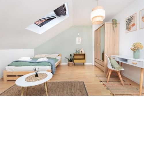 Pastel Grove Suite - by Upstairs