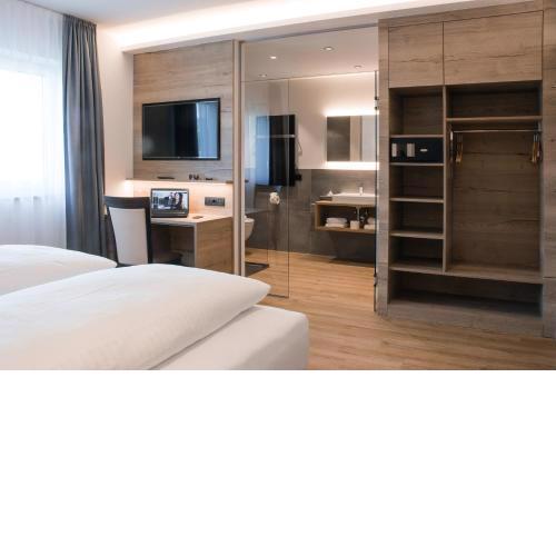 Patrix Hotel, Restaurant, Bar