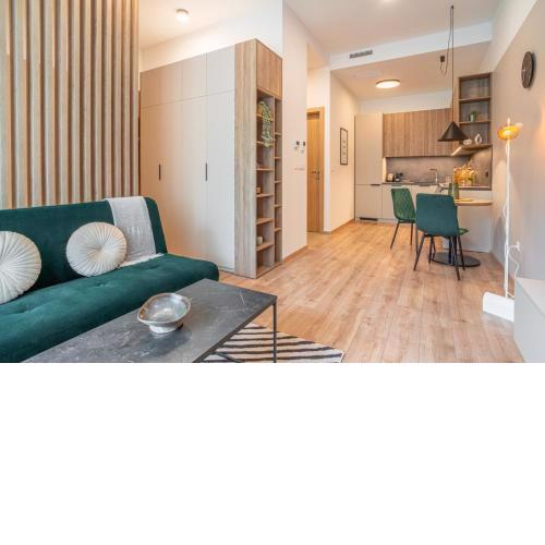 Patronka Apartments - Stylish apartment with a divided sleeping area