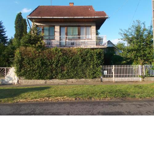 Pávai Apartman