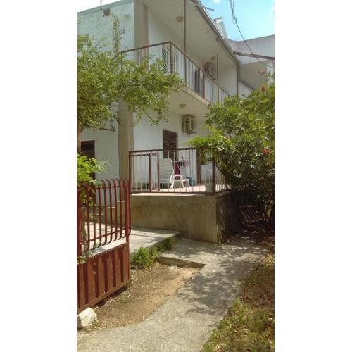 Peaceful House in Tribunj