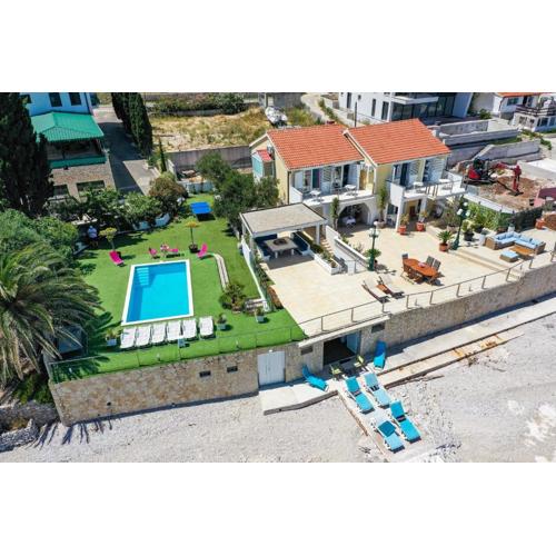 PEARL ART VILLA SUR LA PLAGE POUR des vacances inoubliables en famille ou entre amis pour 10 personnes