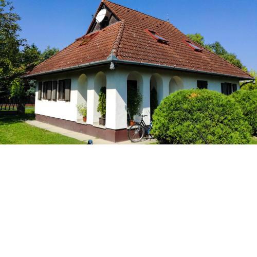 Pelikan Apartman, strand 60 meter