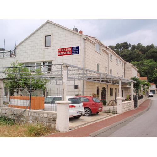 Pension Maestral