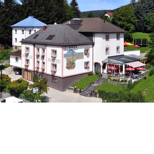 Pension Parzer Pressbaum bei Wien