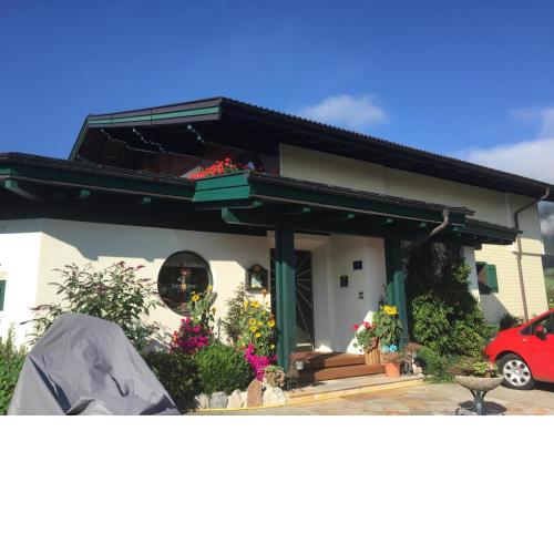 Pension Wieser "Baschtlmai"