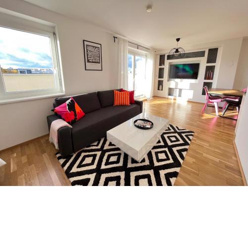 Penthouse near Central Station with free parking