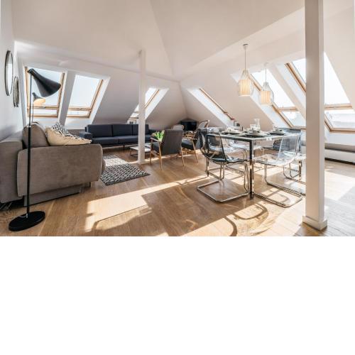 Penthouse Skyline - LoftAffair