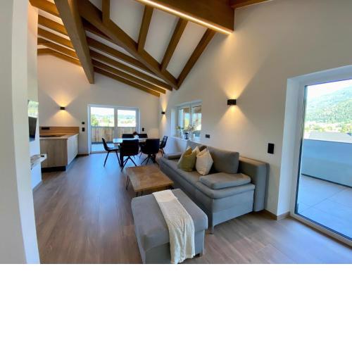 Penthouse Voll-Bartl with great views