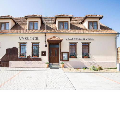 Penzion a vinařství Vyskočil Strachotín