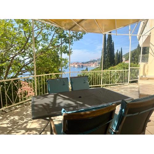 Perfect Sea View Terrace Apartment Zlatni Potok