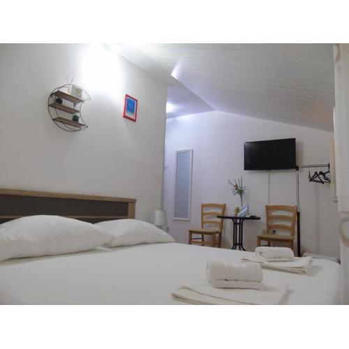 Peric Rooms