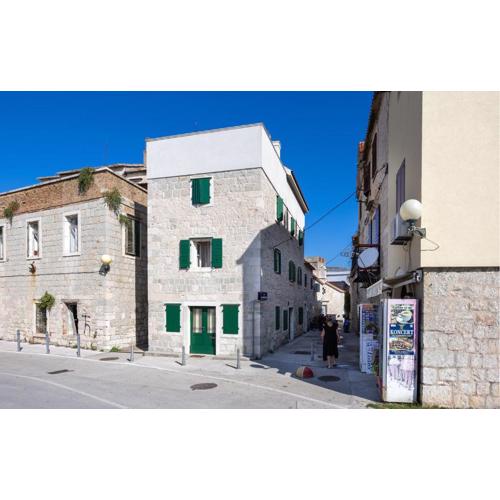 Pet Friendly Apartment In Kastel Stari