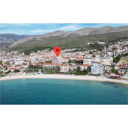 Pet Friendly Apartment In Podstrana