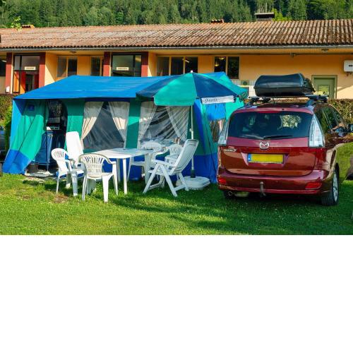 phoenix glamping at camping Lampele