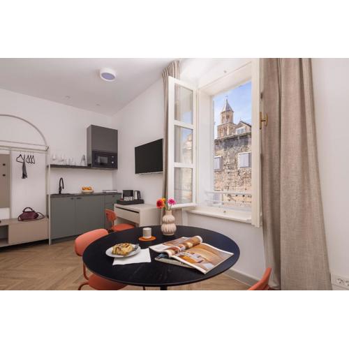 PIAC Luxury Suites
