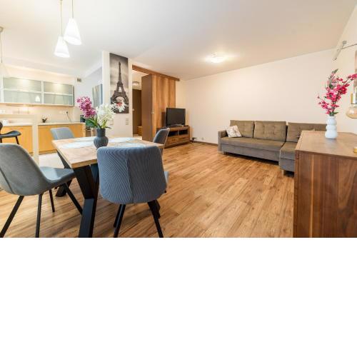 Piątkowo Urban Retreat Apartment