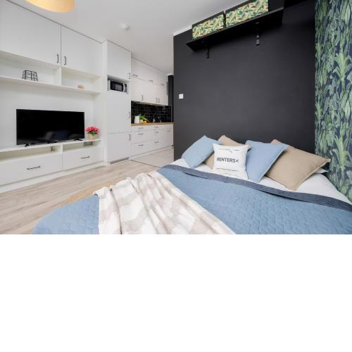 Piękne Studio z Balkonem dla 2 osób w Warszawie by Noclegi Renters