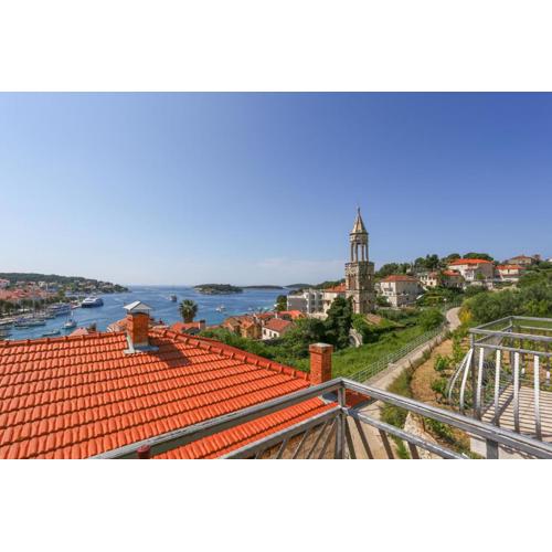Pina Hvar Seaview Apartment