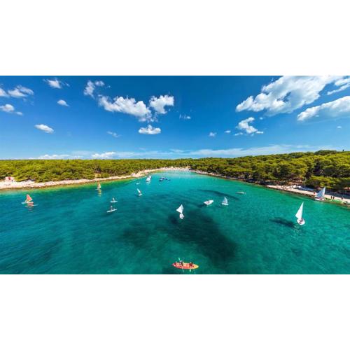 Pine Beach Pakostane - All Inclusive light