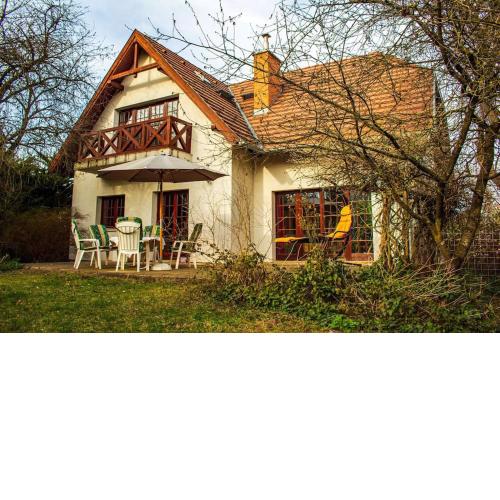 Pine Grove Villa