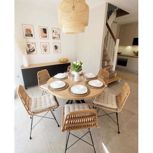 Pine Point Apartament with terrace, shared pool, tennis court