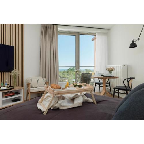 Pinea 718 SeaView